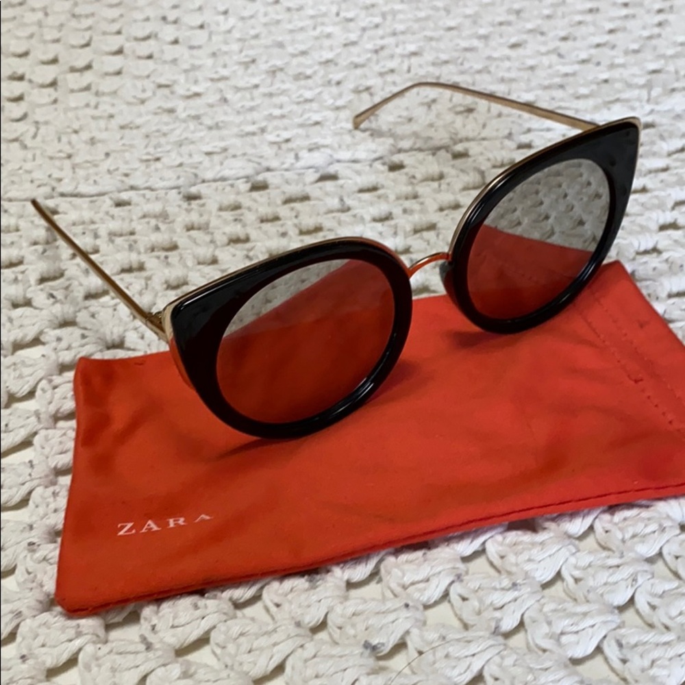 Stylish Oversized Cat Eye Mirror Sunglasses Purchased from Greece